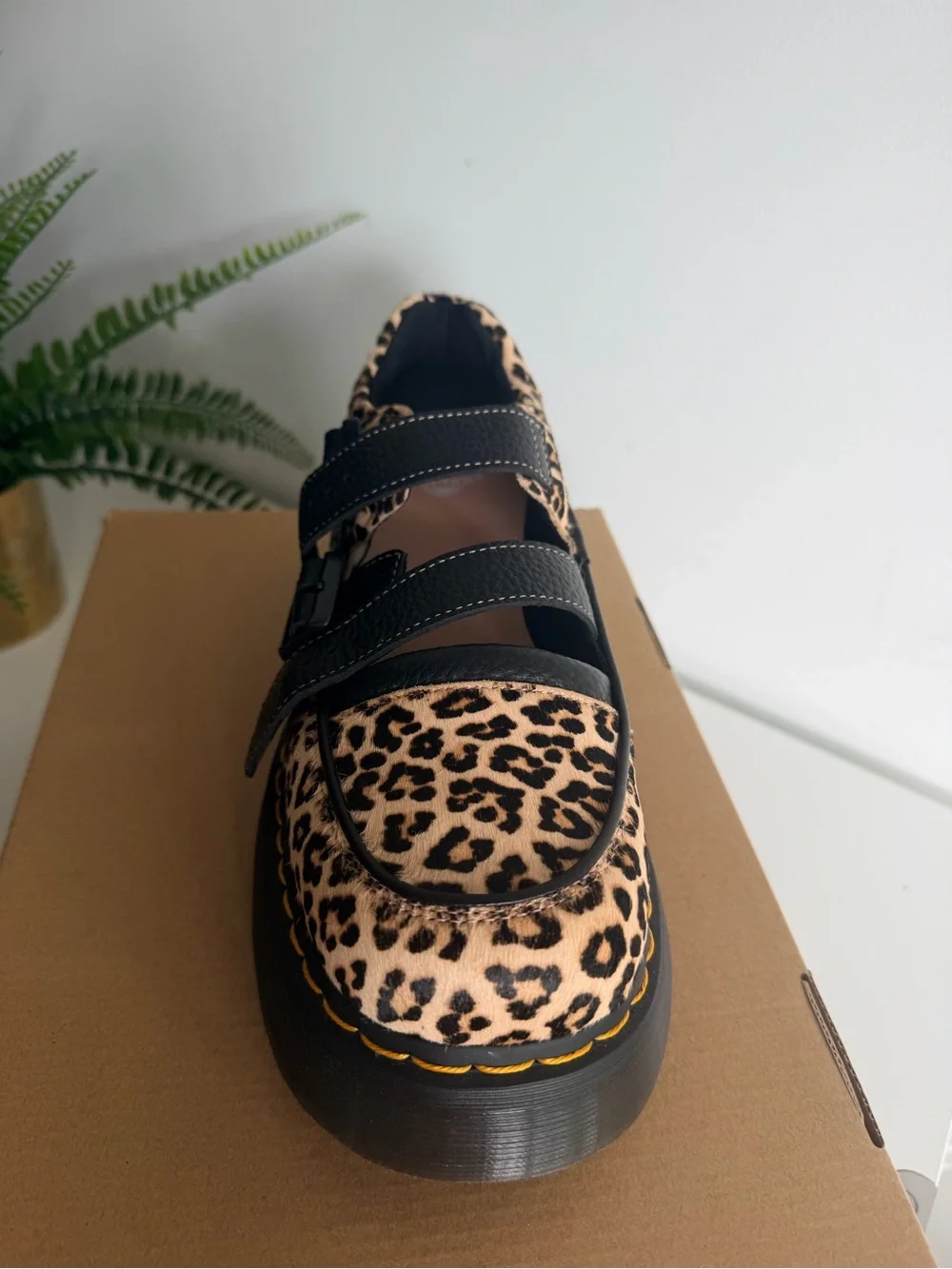 Dr Martens Buzz Mary Jane shoes in leopard print size 9